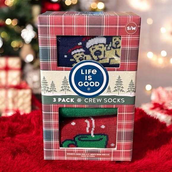 NEW Life is Good 3 Pack of Holiday Crew Socks Unisex Comfy Puppy Fun - Picture 1 of 6